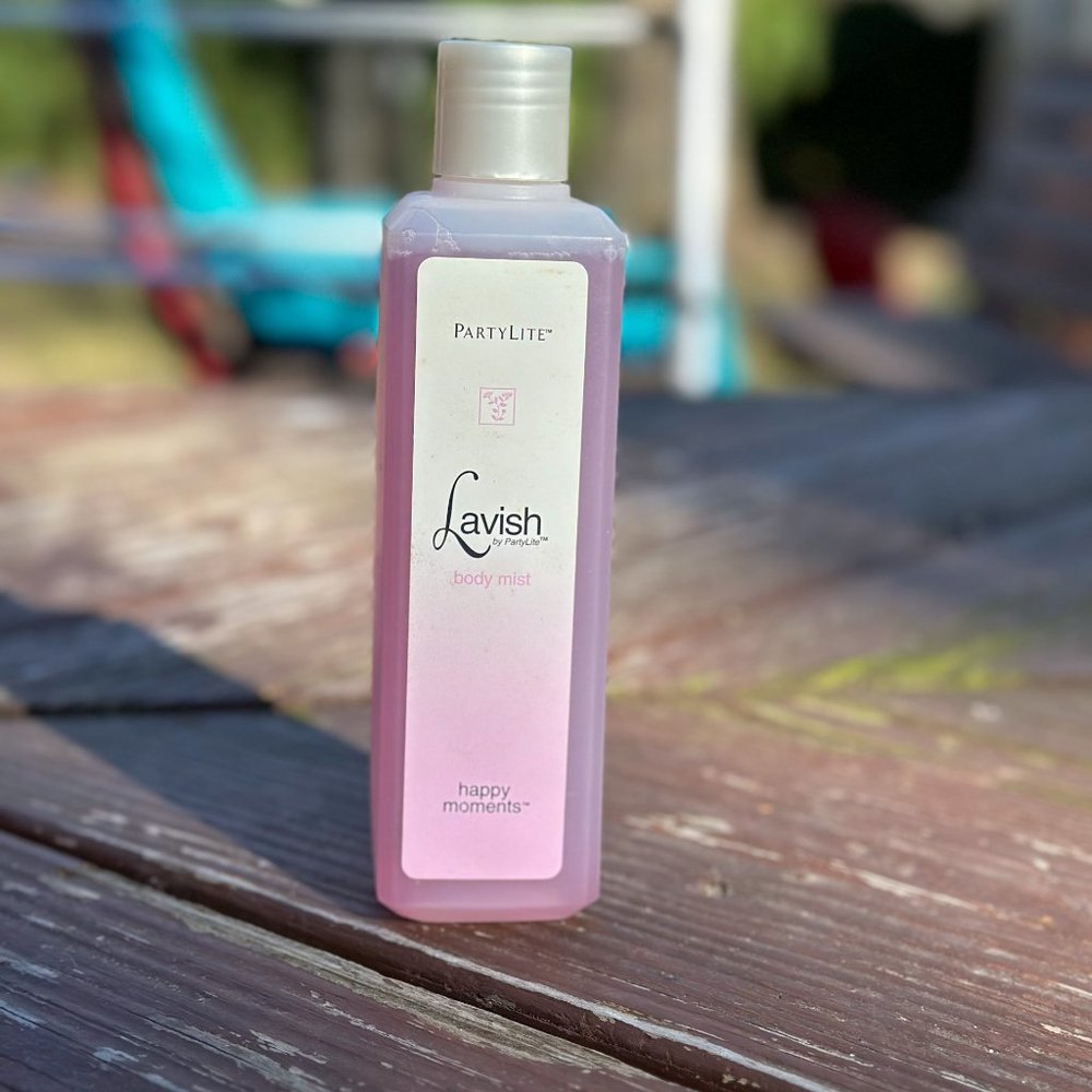 LAVISH BY PARTYLITE, 8.47 FL. OZ BODY MIST - FACTORY SEALED